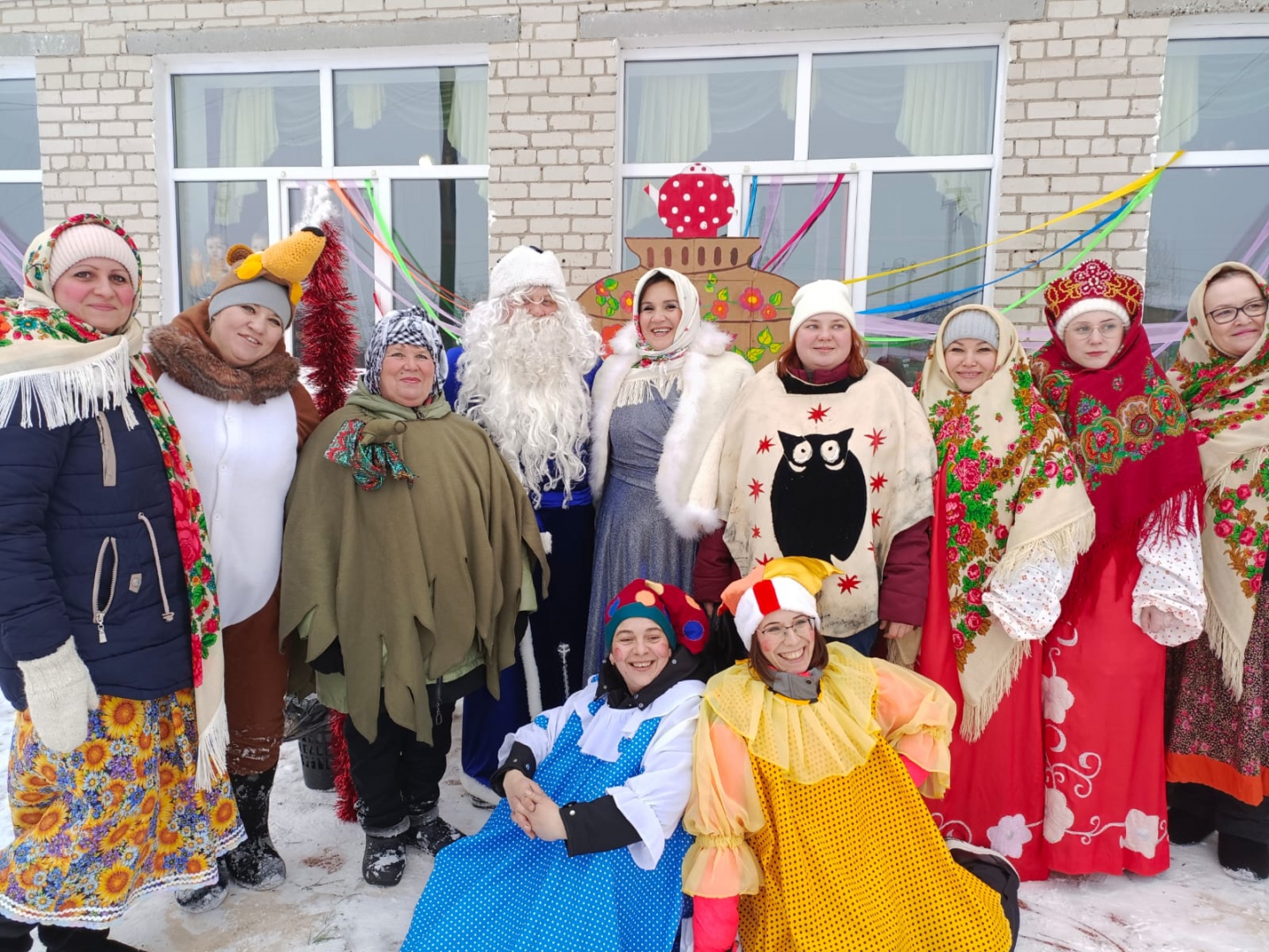 Встречаем Зиму русскими забавами